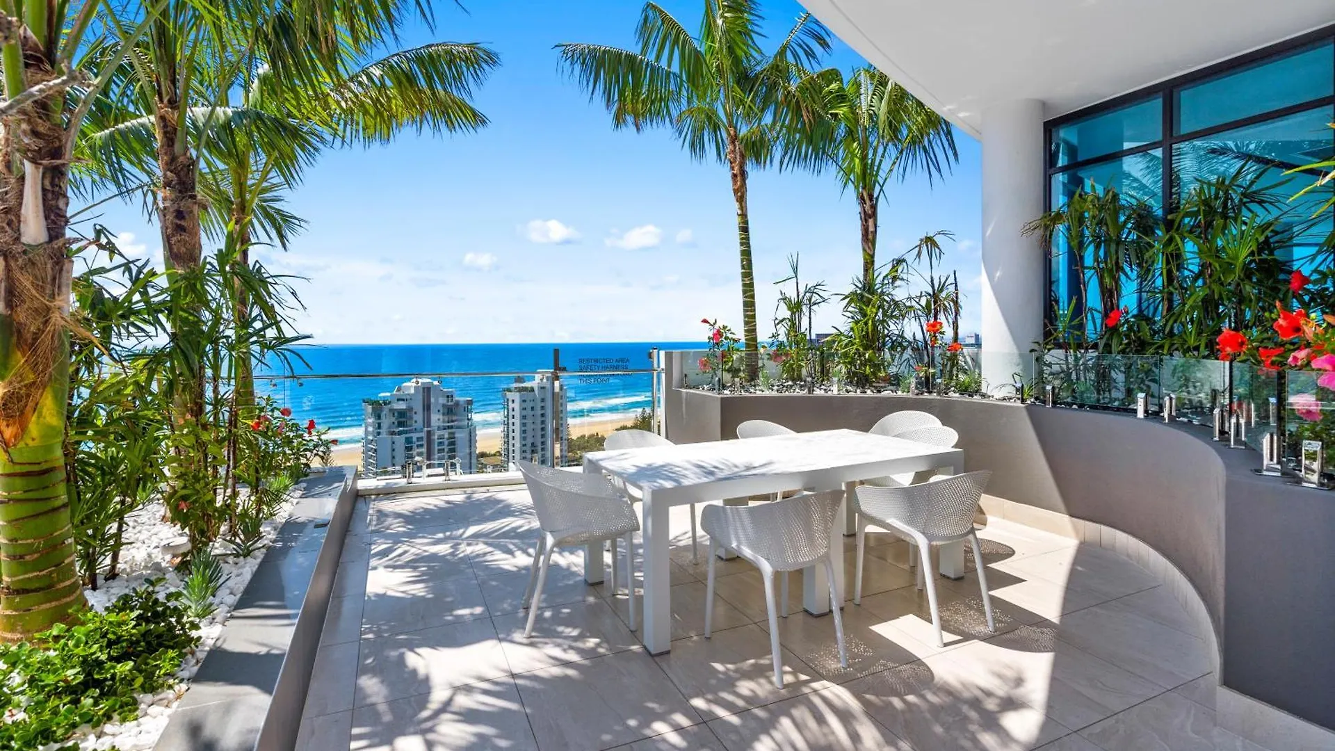 The Gallery Pure Luxary Sleeps 6 - Optimise Bnb Gold Coast Apartment